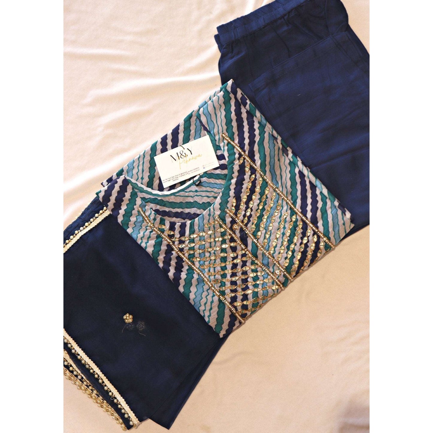 Leheriya Handwork Suit Set - M&Y Pehnava