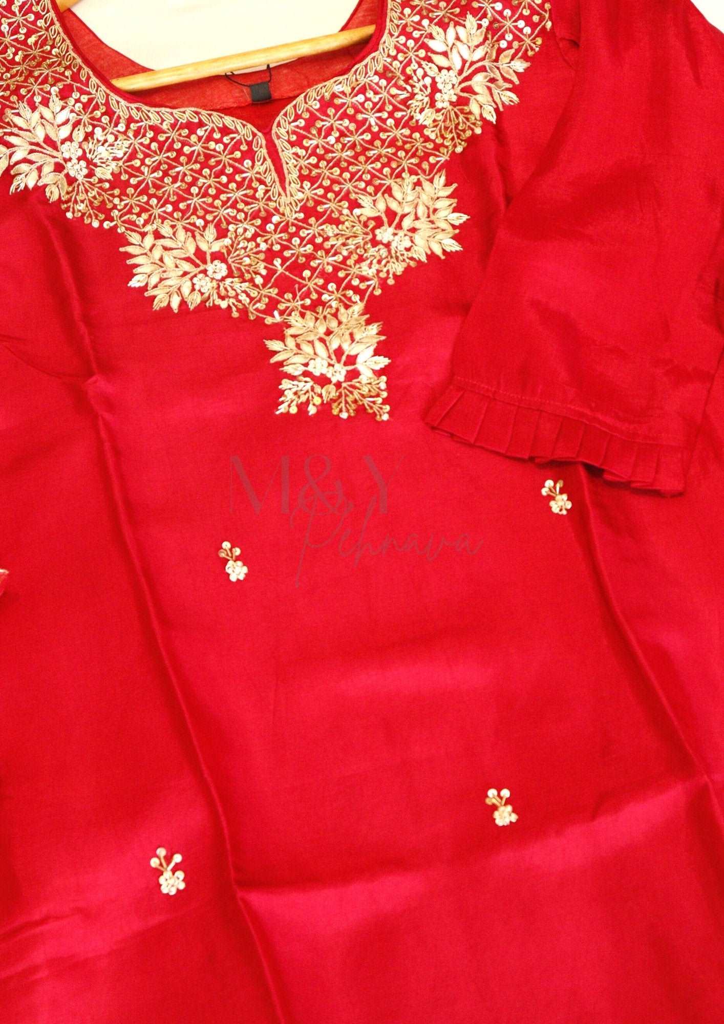 Pure Crepe Kurti Pant Dupatta Set - M&Y Pehnava