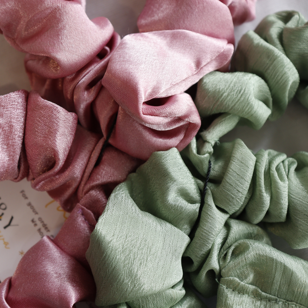 Pista Green & Rose Pink - Set Of 4 Scrunchies