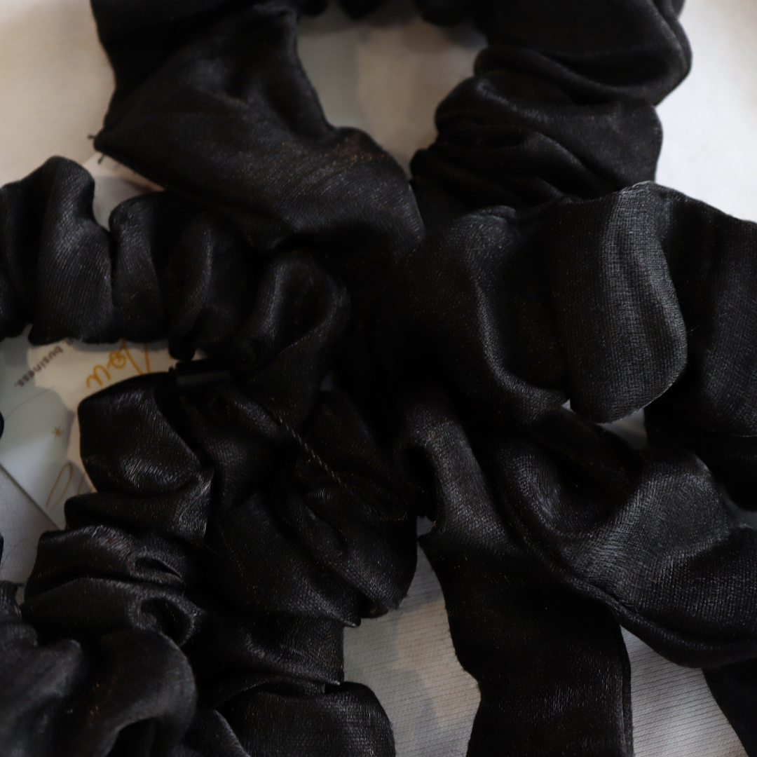 Black - Set Of 4 Scrunchies