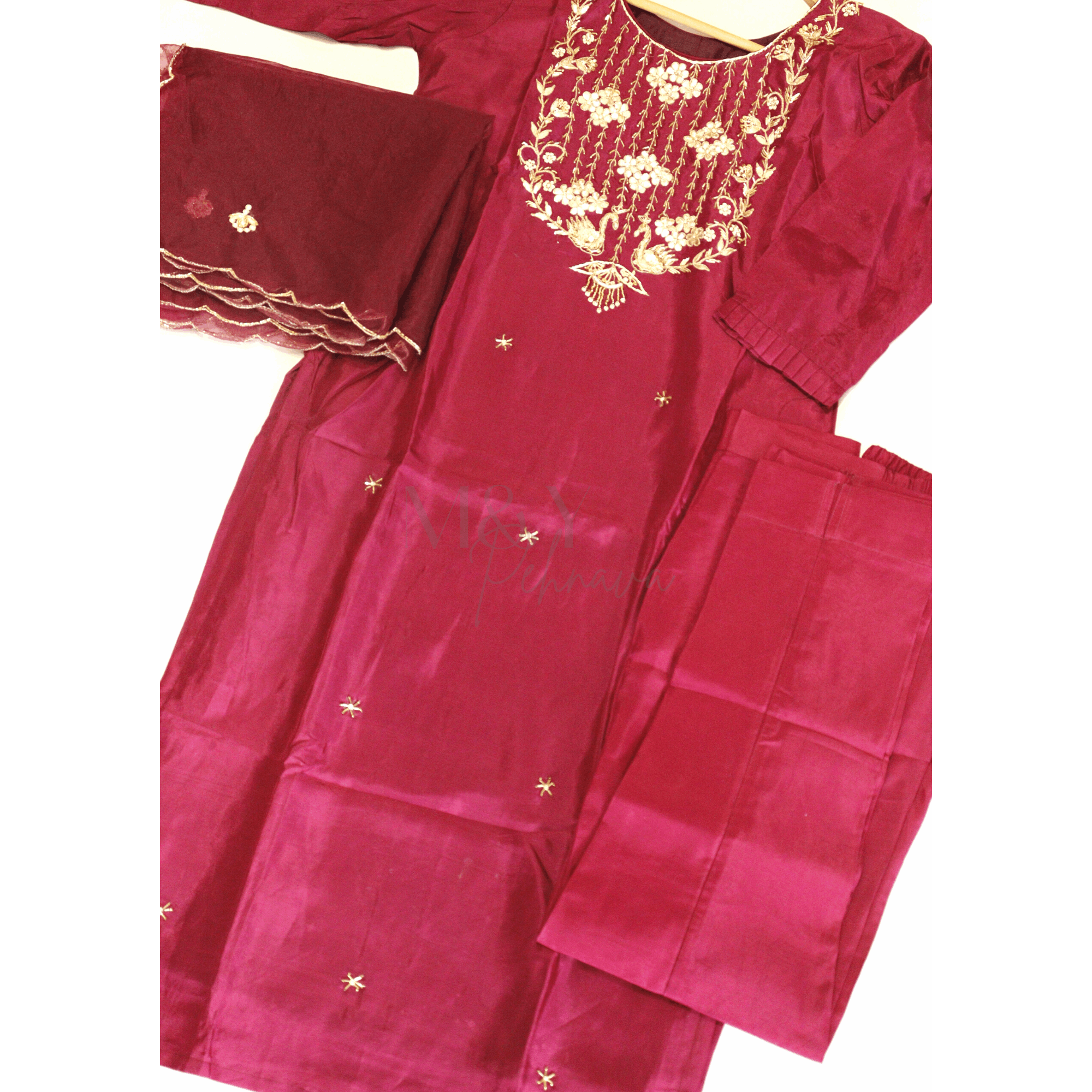 Pure Crepe Kurti Pant Dupatta Set