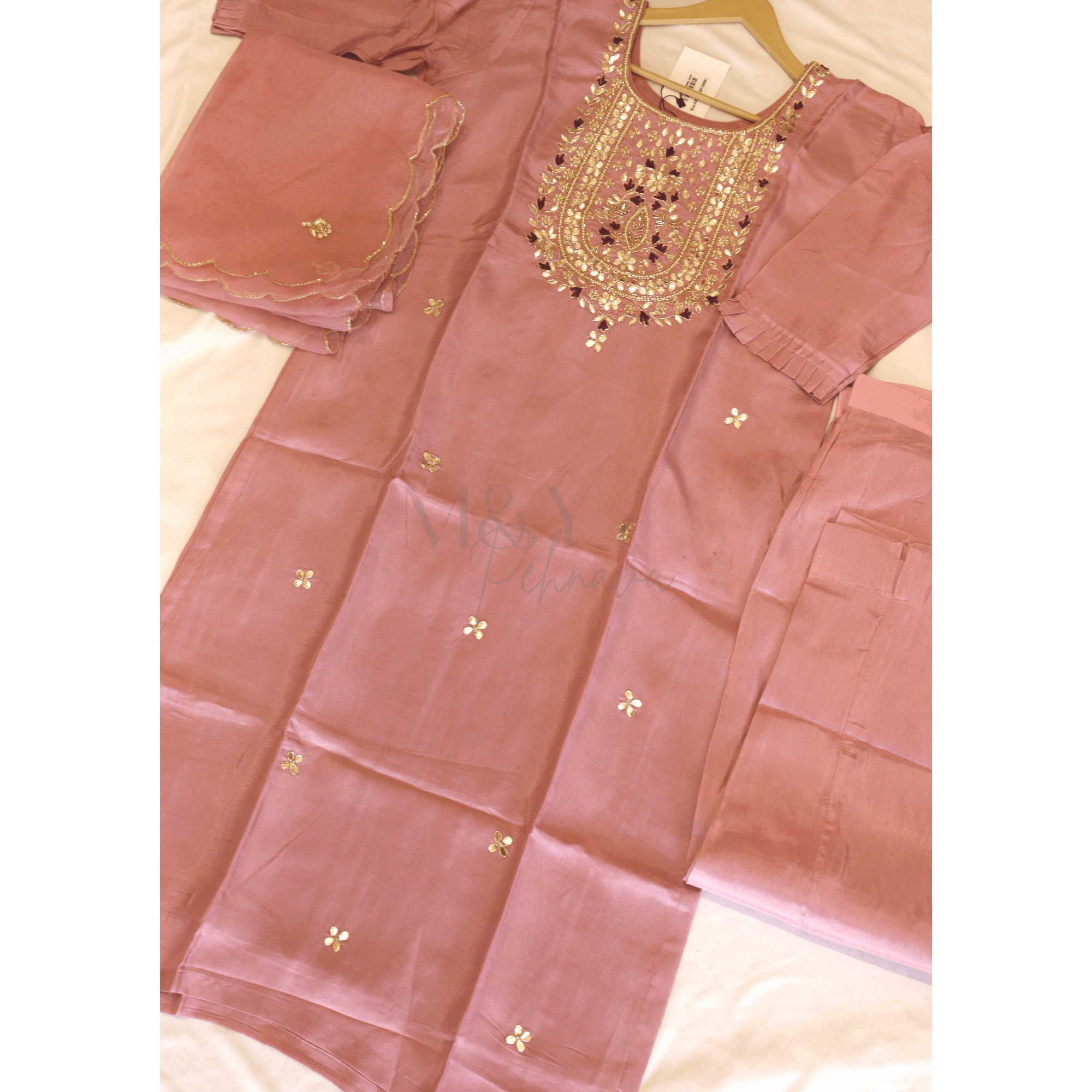 Pure Crepe Kurti Pant Dupatta Set - M&Y Pehnava