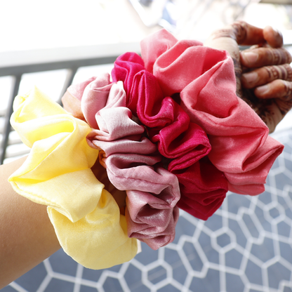 Vibrant - Set Of 4 Scrunchies