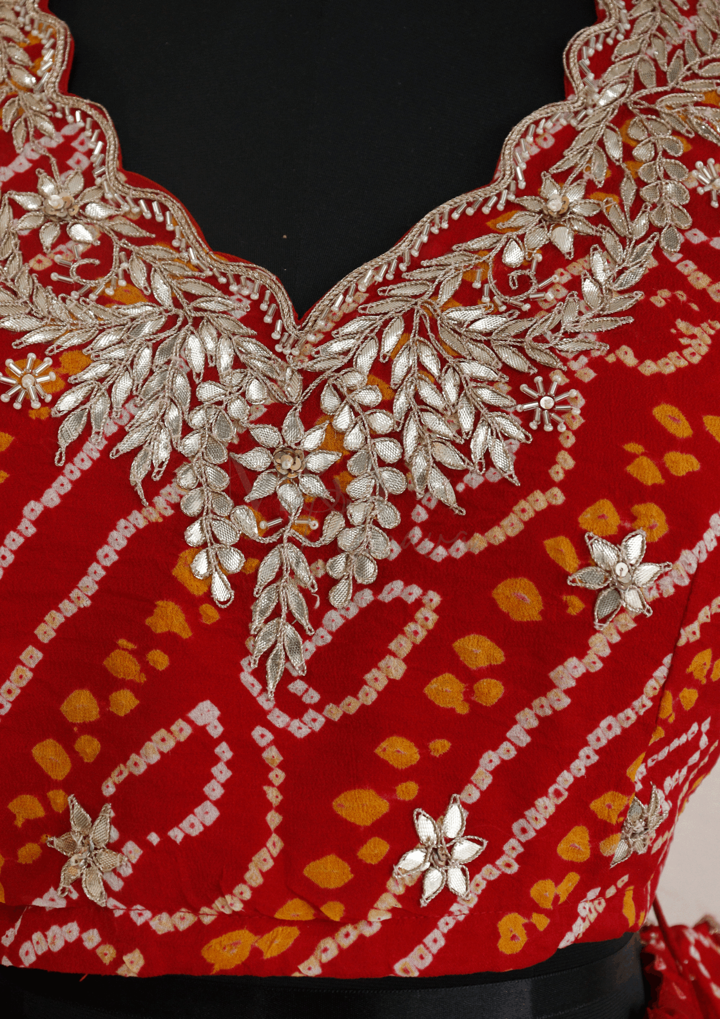 Red Ojariya Bandhej Hand Work Lehenga Set - M&Y Pehnava