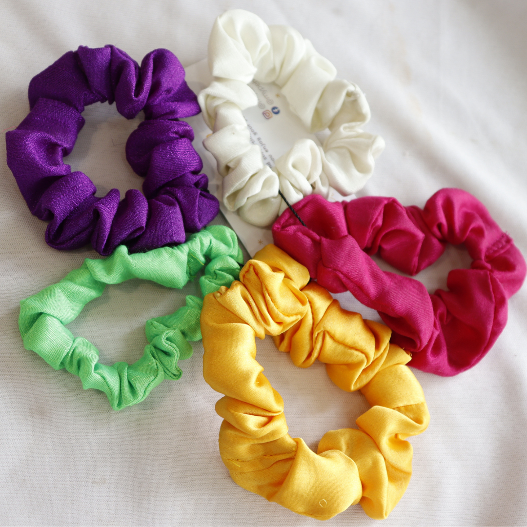 MultiColor - Set Of 4 Small Scrunchies