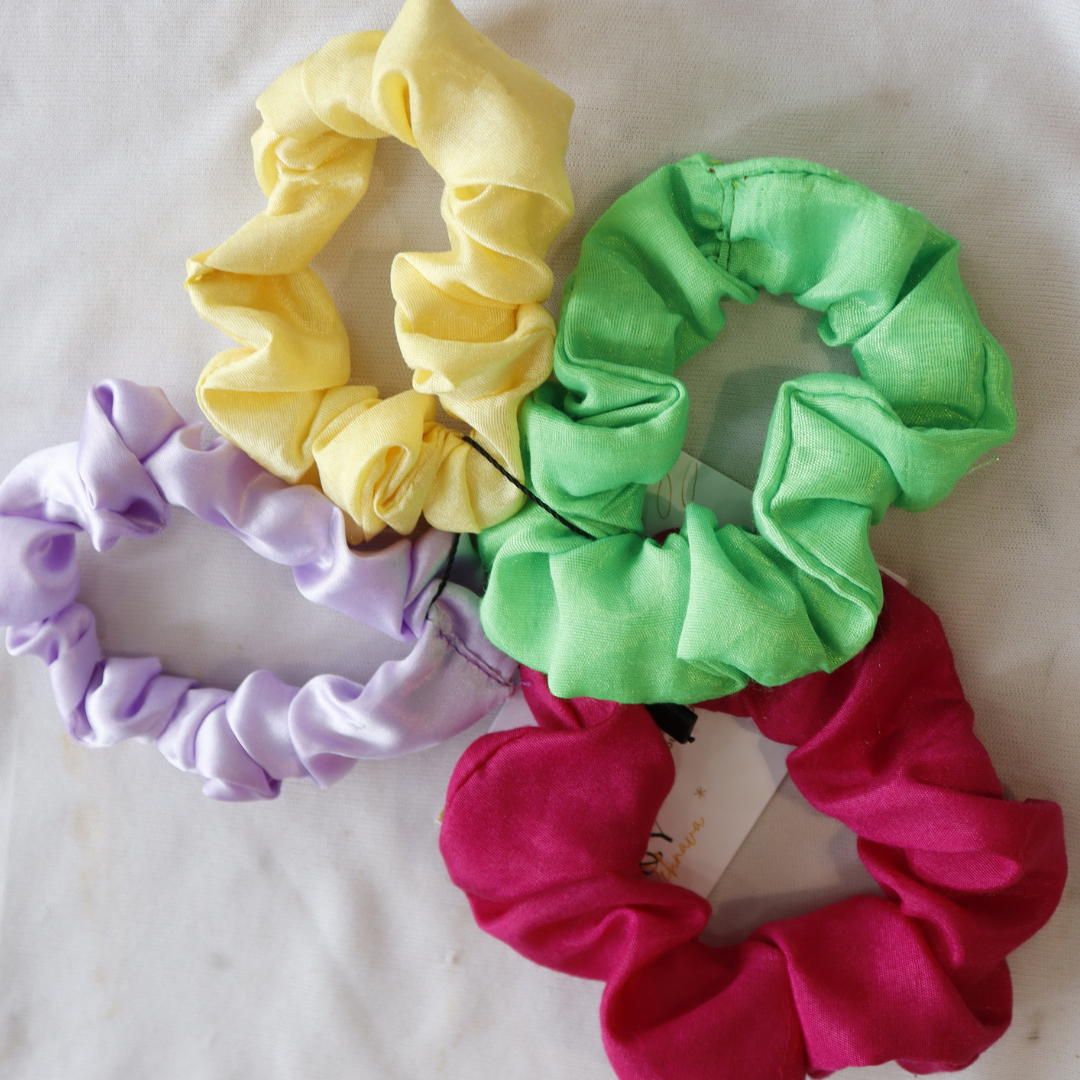 MultiColor - Set Of 4 Scrunchies