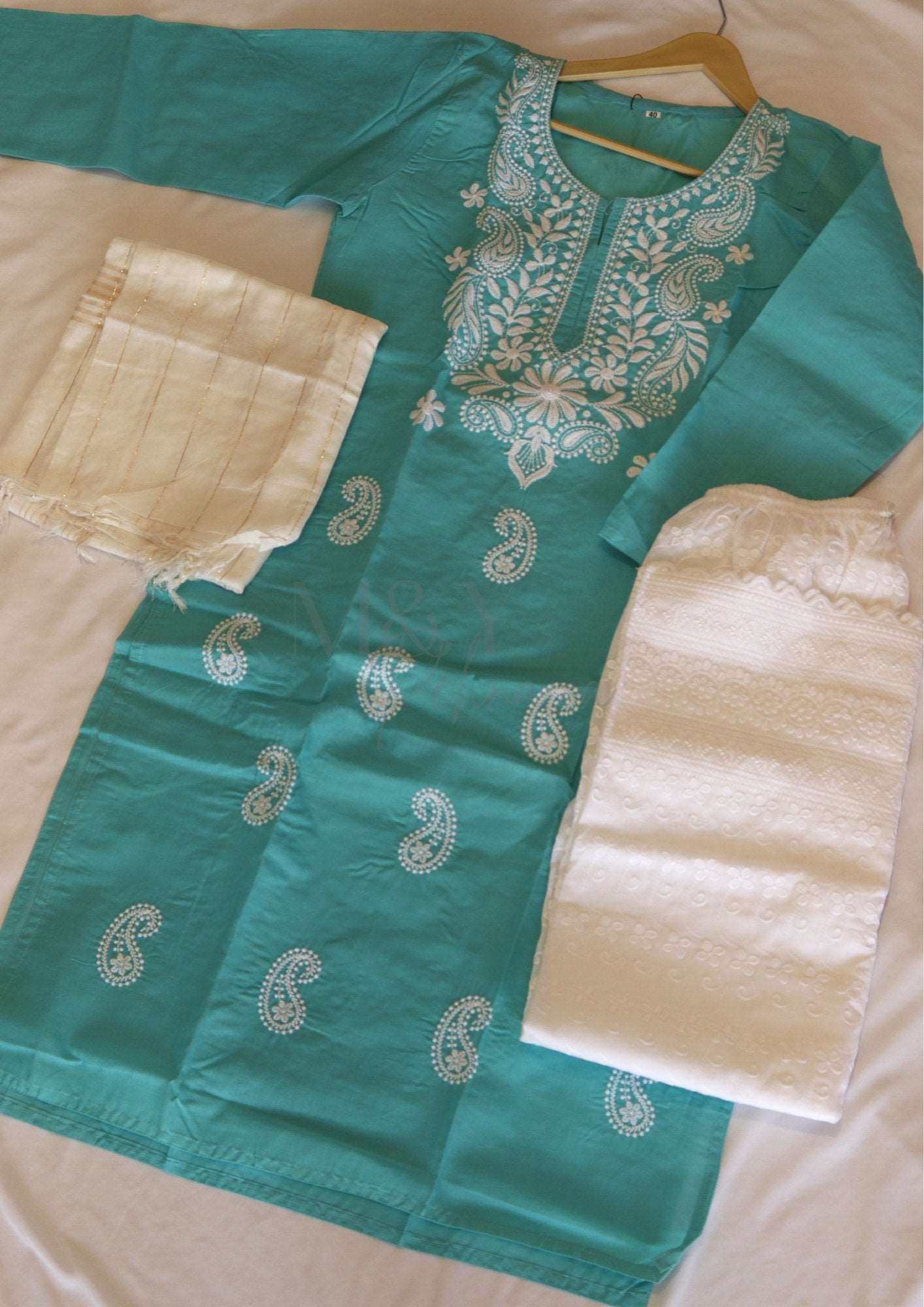 Chikankari Kurti Pant Dupatta Set - M&Y Pehnava