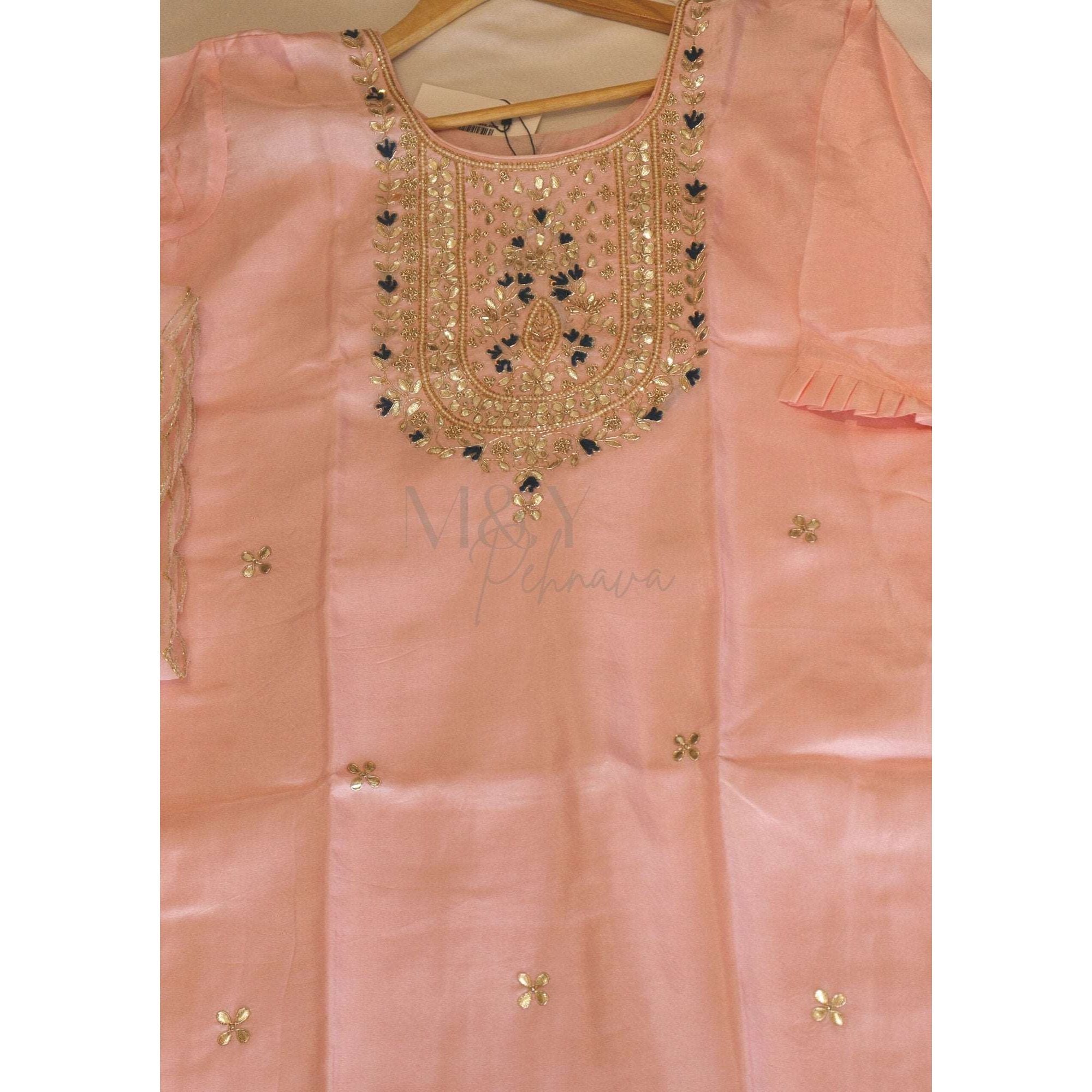 Pure Crepe Kurti Pant Dupatta Set - M&Y Pehnava